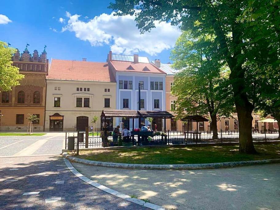 Historical Zaffir House - Market Square Levoca Exterior photo
