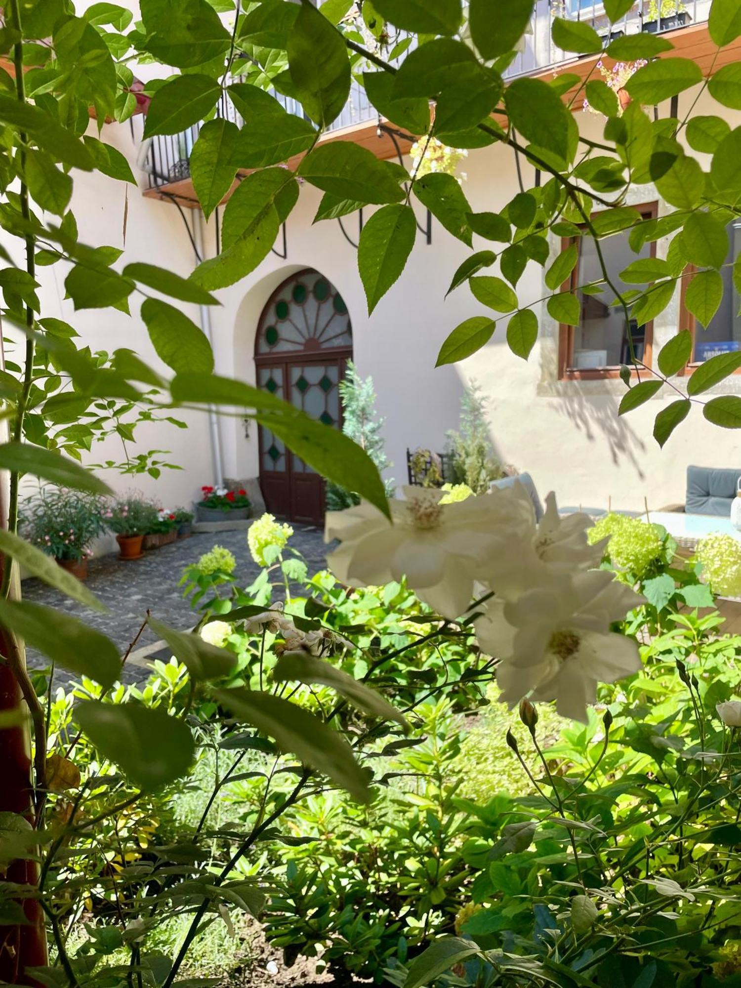 Historical Zaffir House - Market Square Levoca Exterior photo